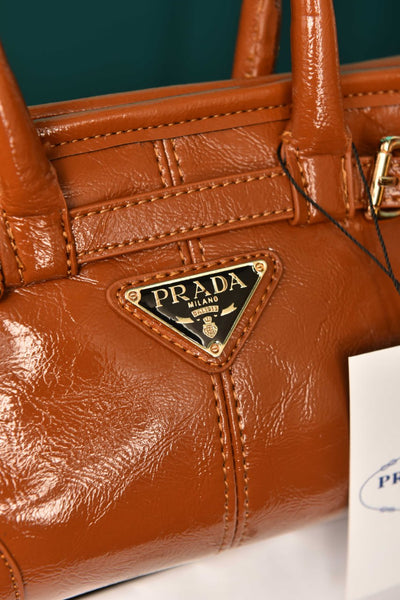 '-Bonnie Leather Mini Handbag