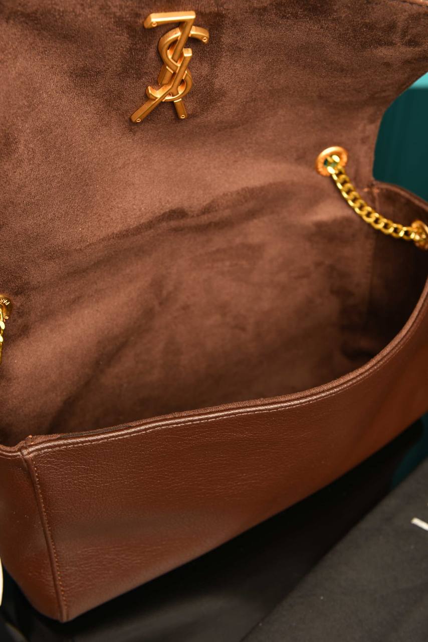 '-Medium Reversible Kate Flap Bag