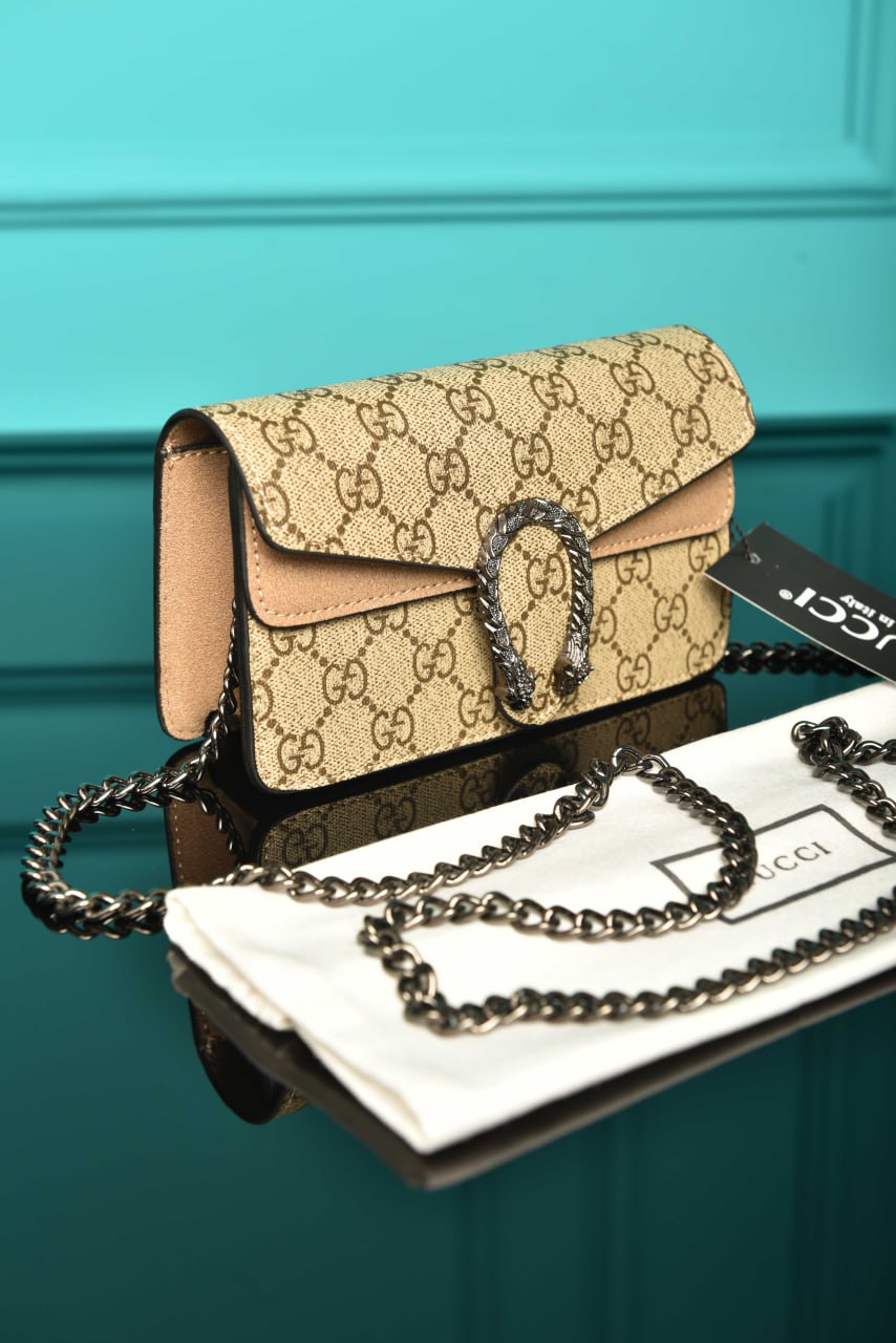 '-Dionysus Super Mini