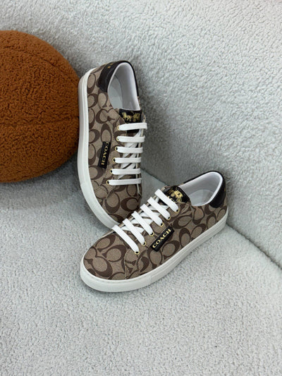 C - SNEAKERS