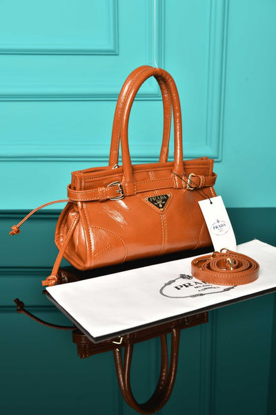 '-Bonnie Leather Mini Handbag