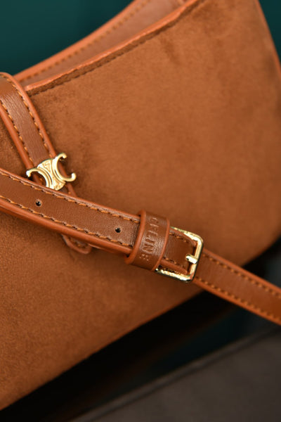 '-Tina Shoulder Bag in Triomphe