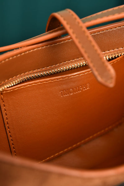 '-Tina Shoulder Bag in Triomphe