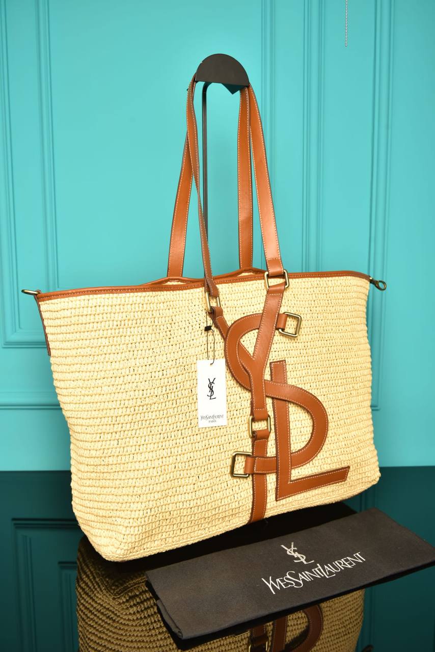 '- Tote Raffia