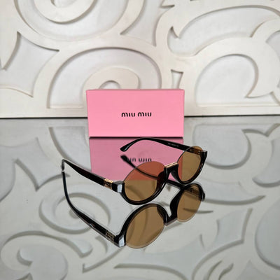 M - Sunglasses