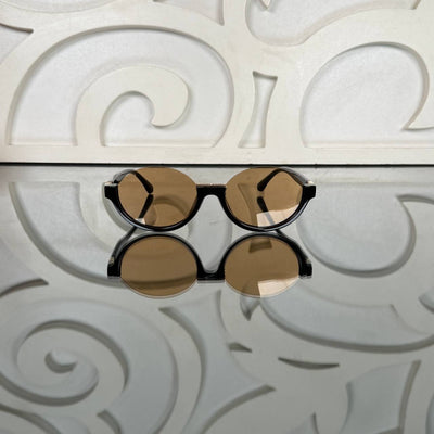M - Sunglasses