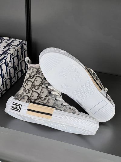 '-D Shoes