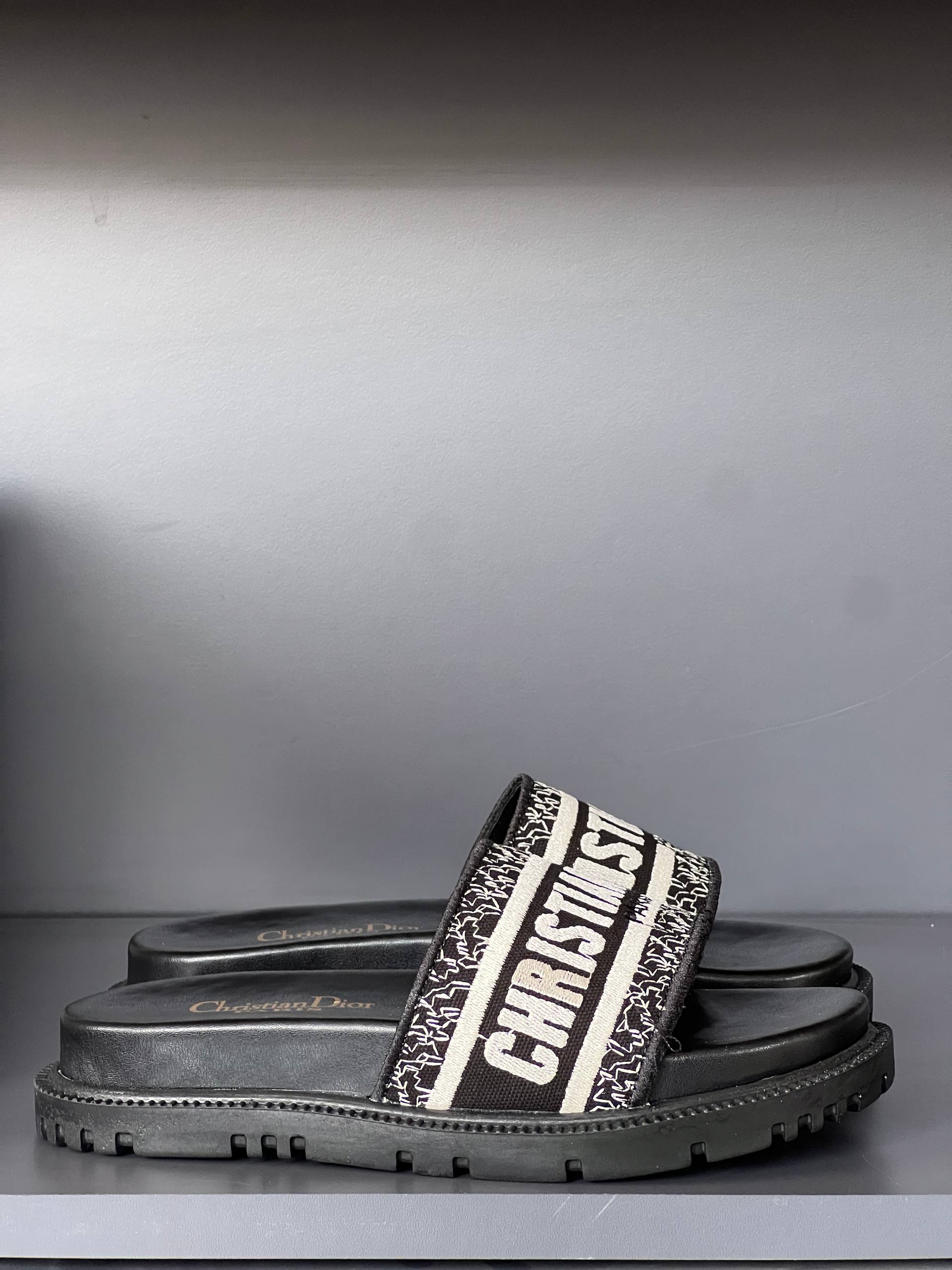 D - Sandals