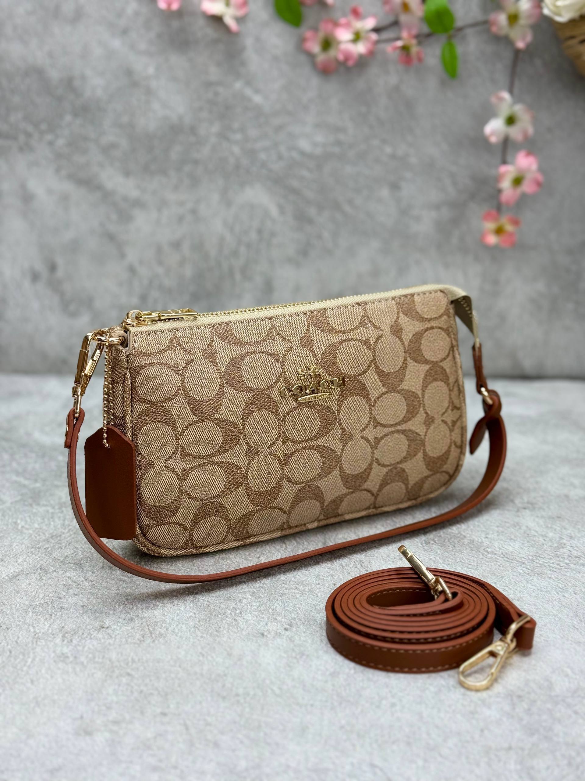 'C -Pochette Accessoires