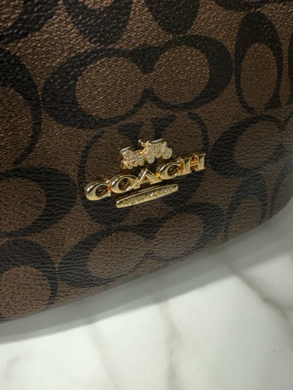 'C- Hanna Bucket Bag