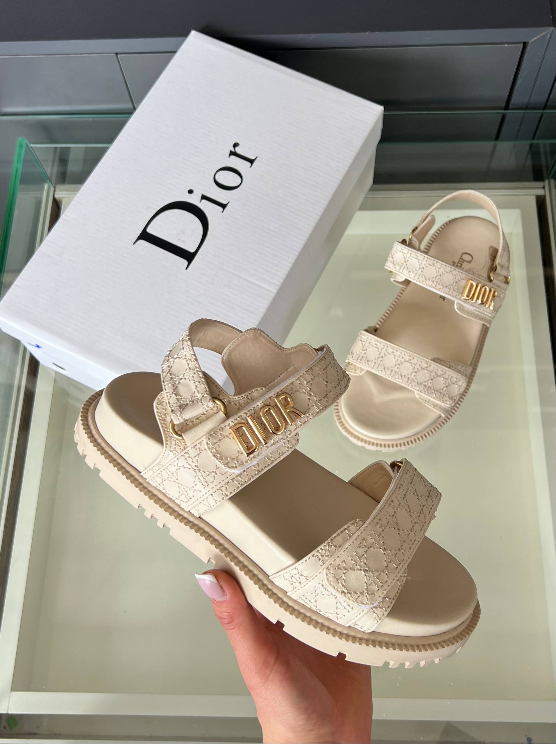 D - Sandals