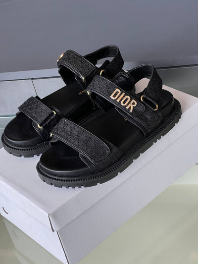 D - Sandals