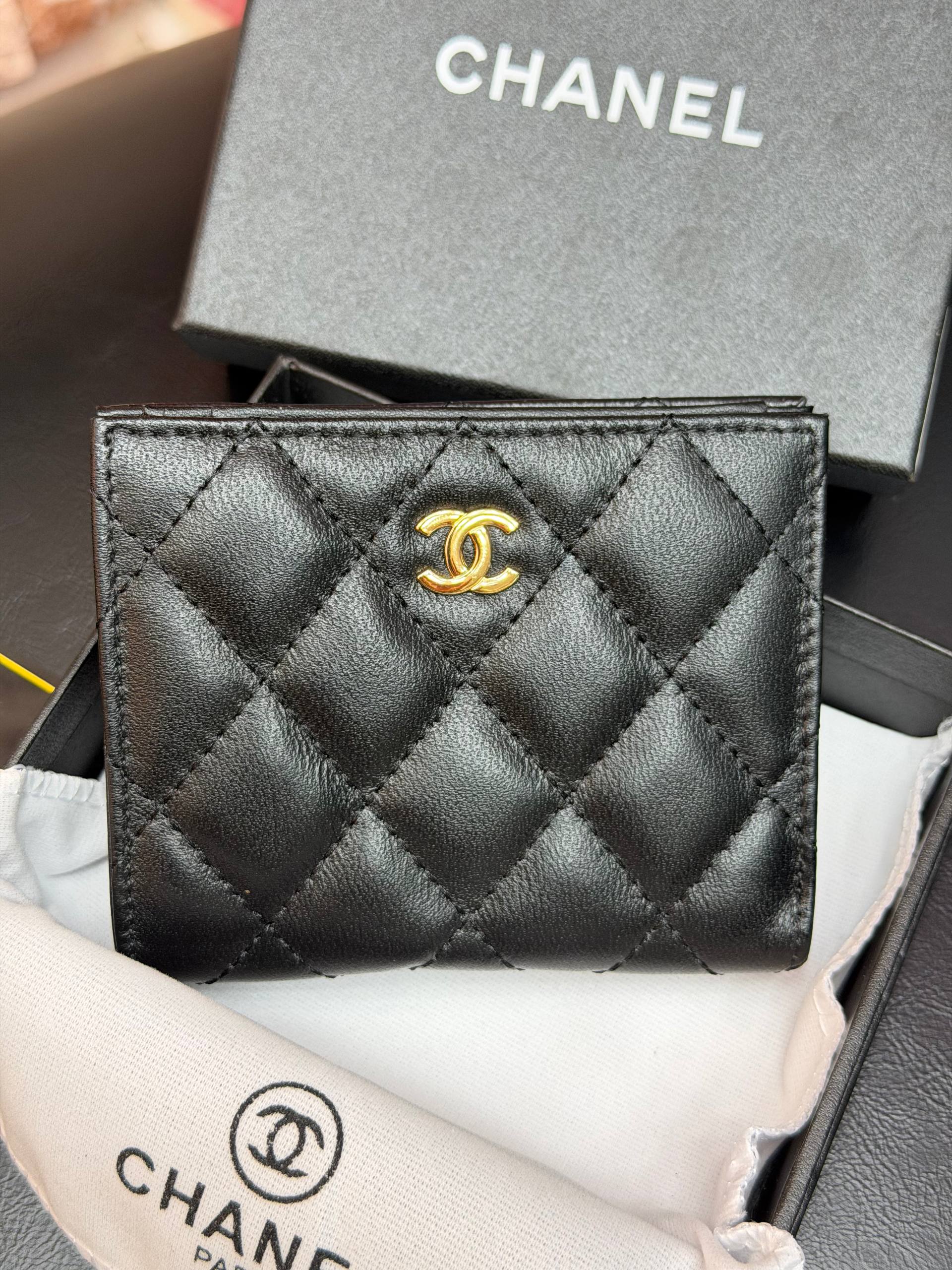 'C- Wallet