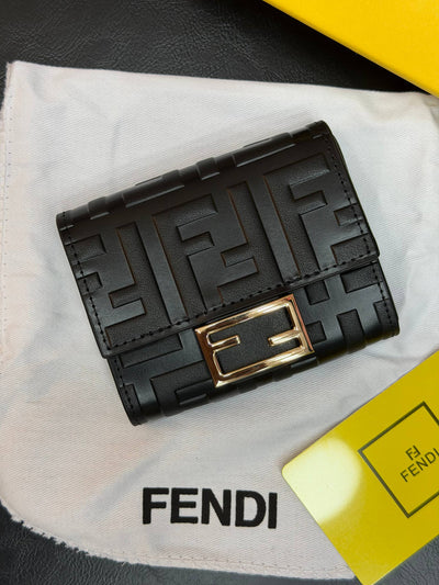 F - Wallet