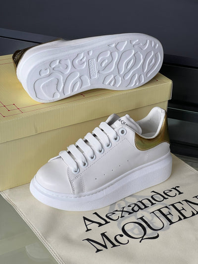 'A - Sneaker Golden