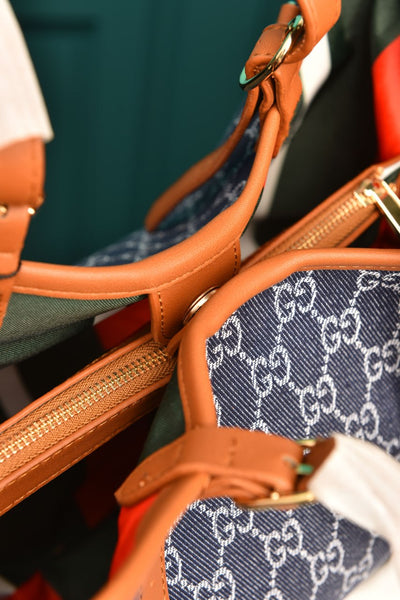 'G -Emblem Medium Tote Bag