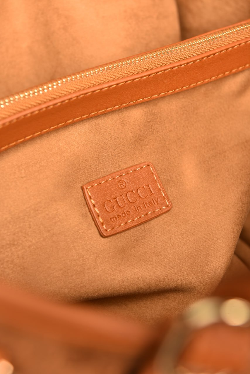 'G- Emblem Medium Tote Bag