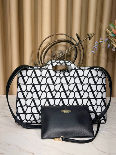 V - Tote