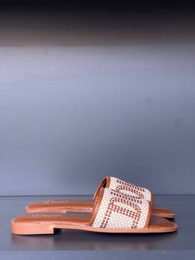 'D- Summer Slippers