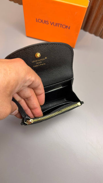 'L - Wallet