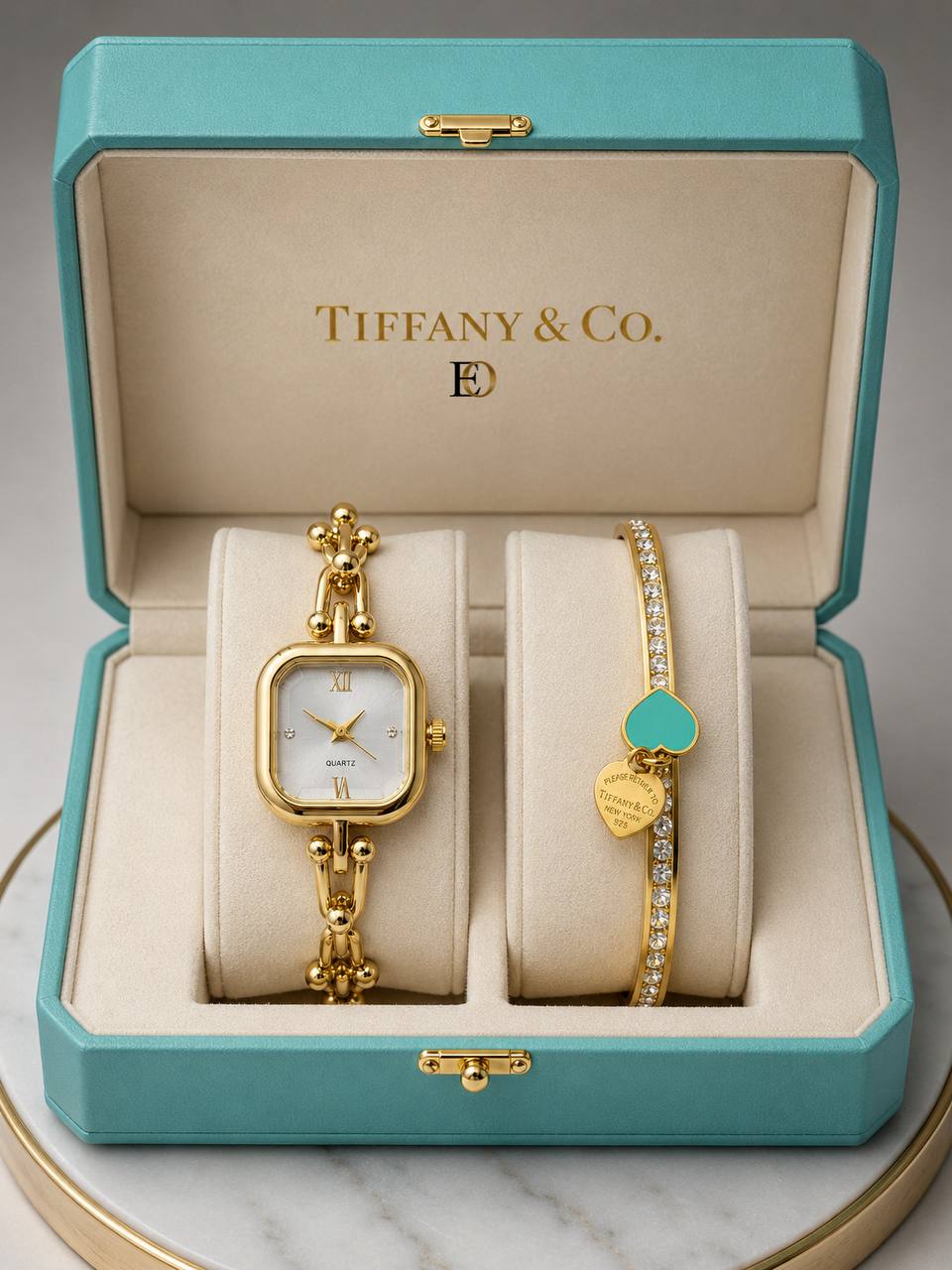 'T - WOMEN'S SET