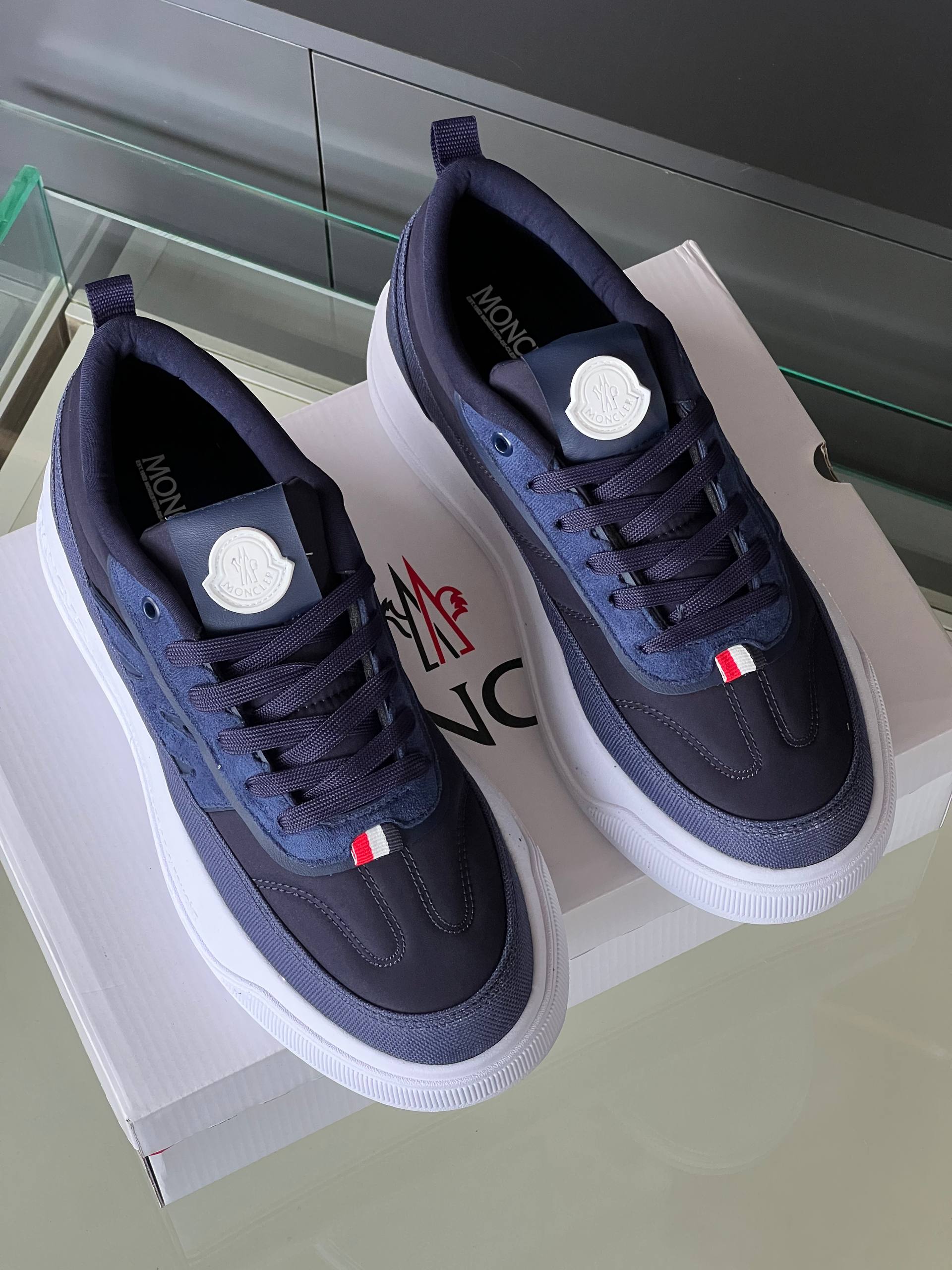 'M- Man Shoes