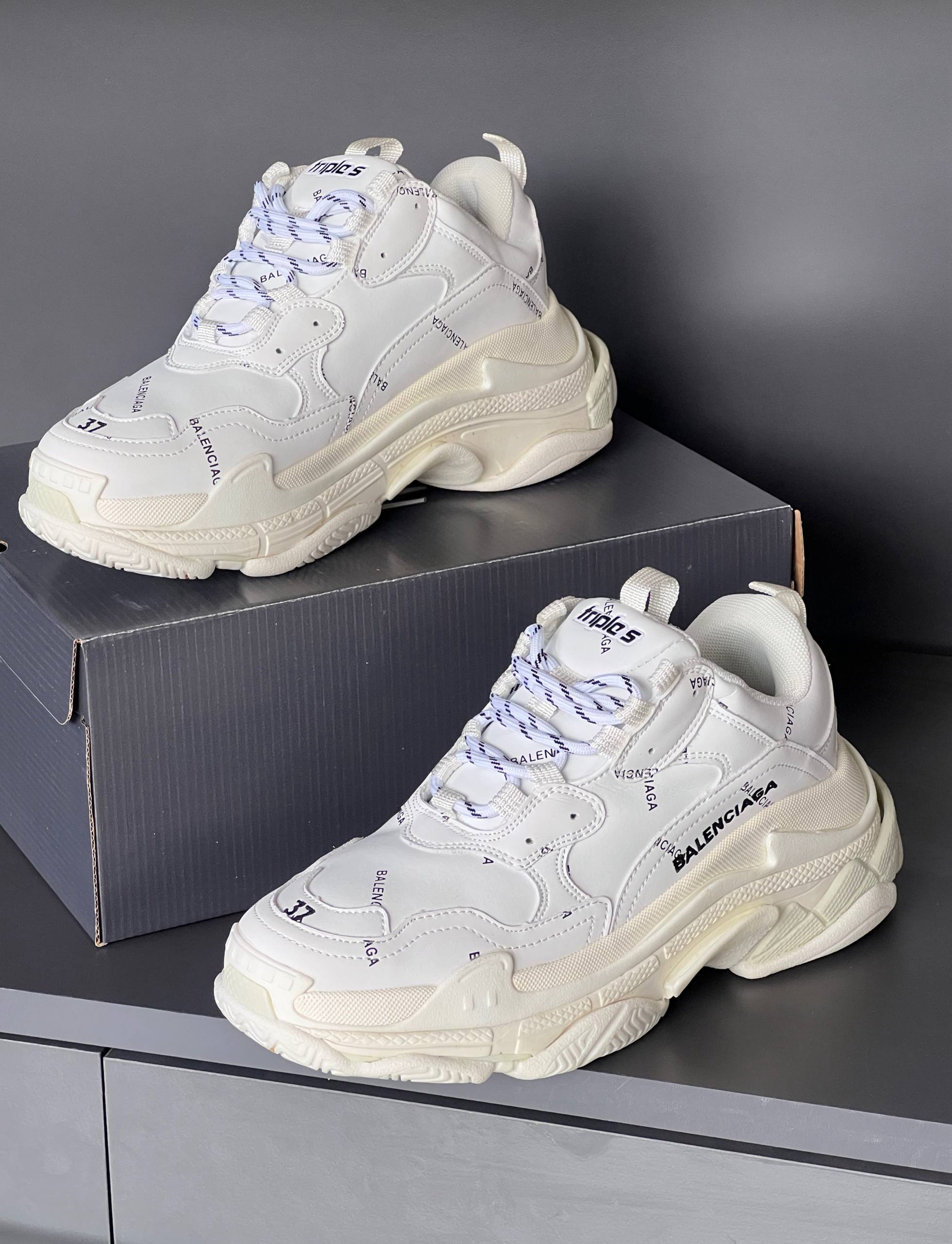 'B - Man Shoes