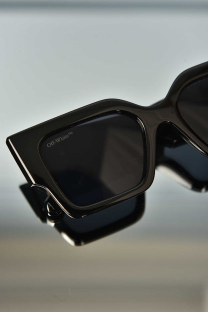 'OW -Sunglasses