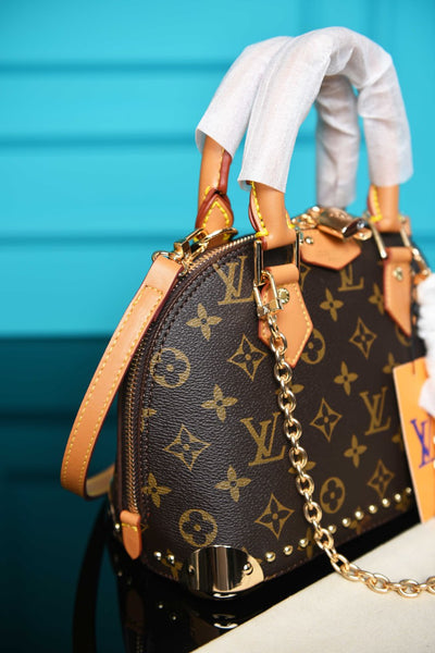 Alma Trunk BB
