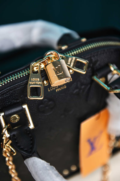 Alma Trunk BB