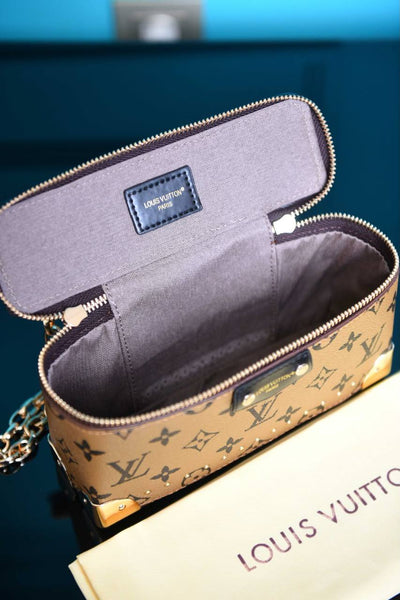 Vanity Pouch Trunk